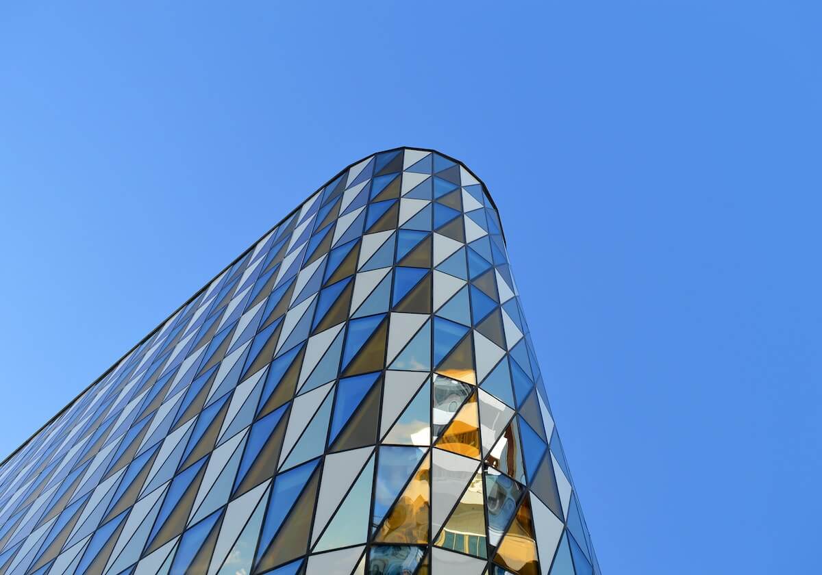 皇冠体育-欧冠综合：凯恩“双响” 拜仁提前晋级淘汰赛