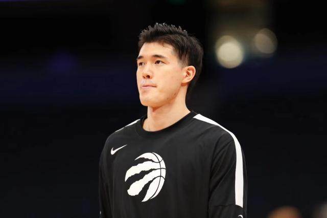 皇冠体育-猛龙侧翼位置竞争激烈 5抢3渡边雄太能否上岸？